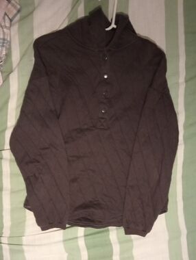 Universal Thread Quilted Henley in Dark Brown